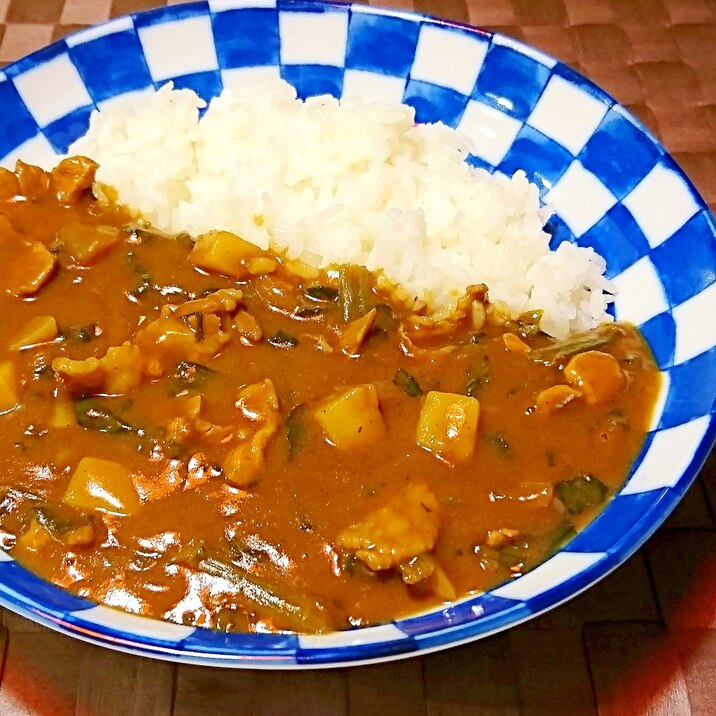 ほうれん草と豚こまのカレーライス